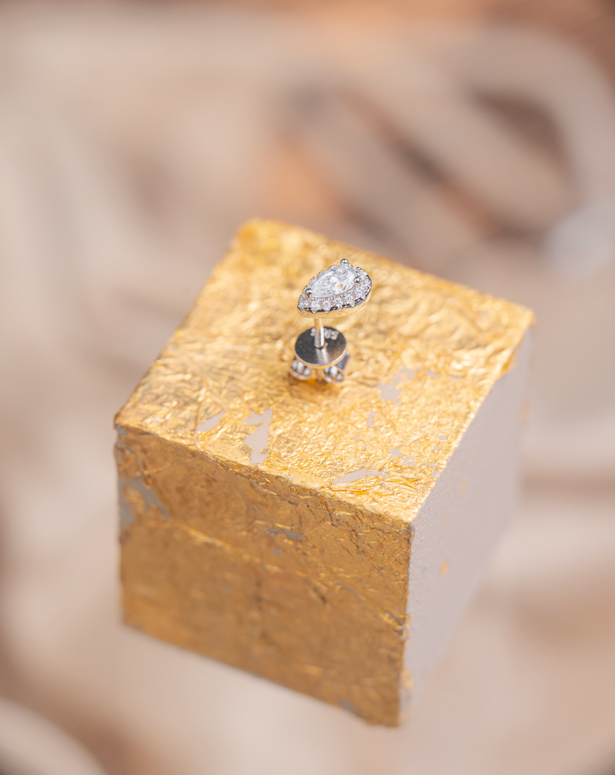 PENDIENTES PLATA LEY 925 MOISSANITA CORTE GOTA 0.6CTW