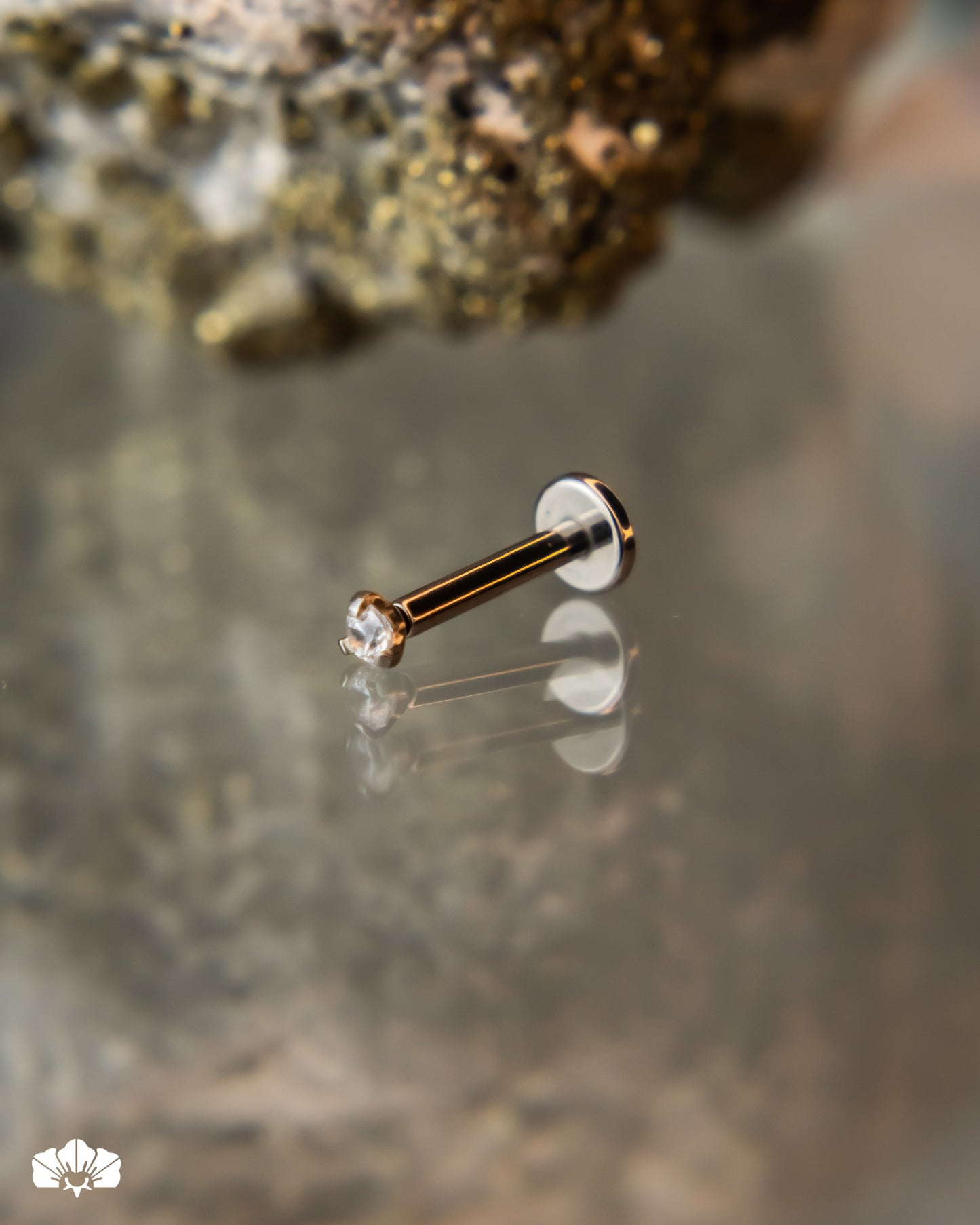 LABRET TITANIO SWAROVSKI 2MM BLANCO