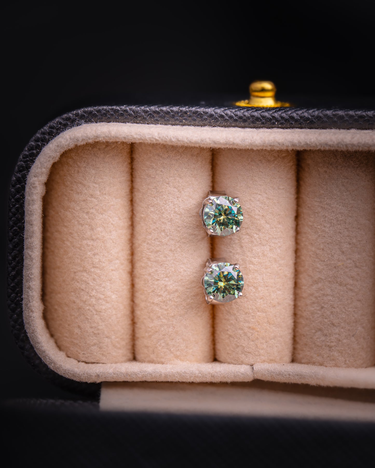 PENDIENTES PLATA LEY 925 ORO BLANCO 18K MOISSANITA VERDE 5MM