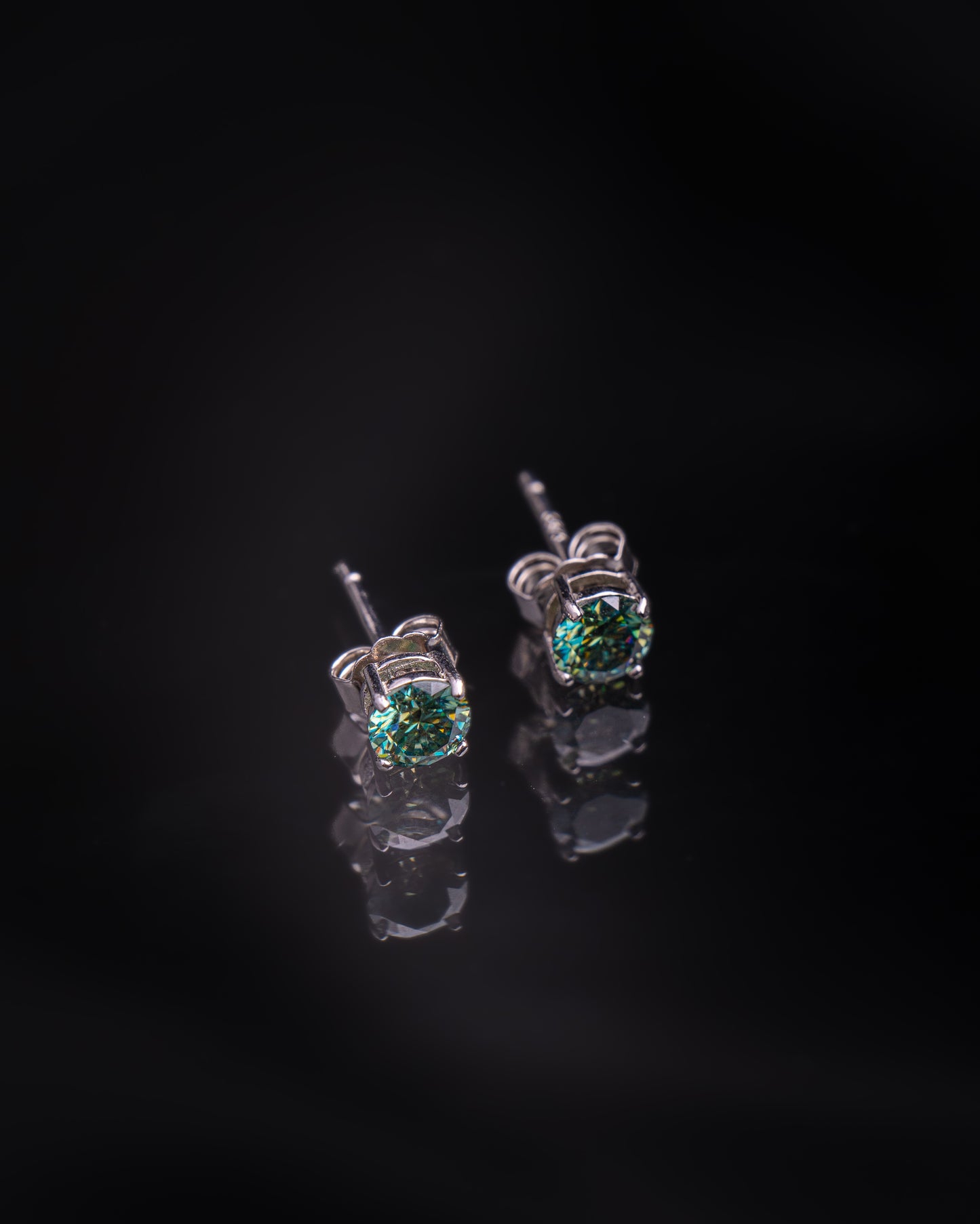 PENDIENTES PLATA LEY 925 ORO BLANCO 18K MOISSANITA VERDE 5MM