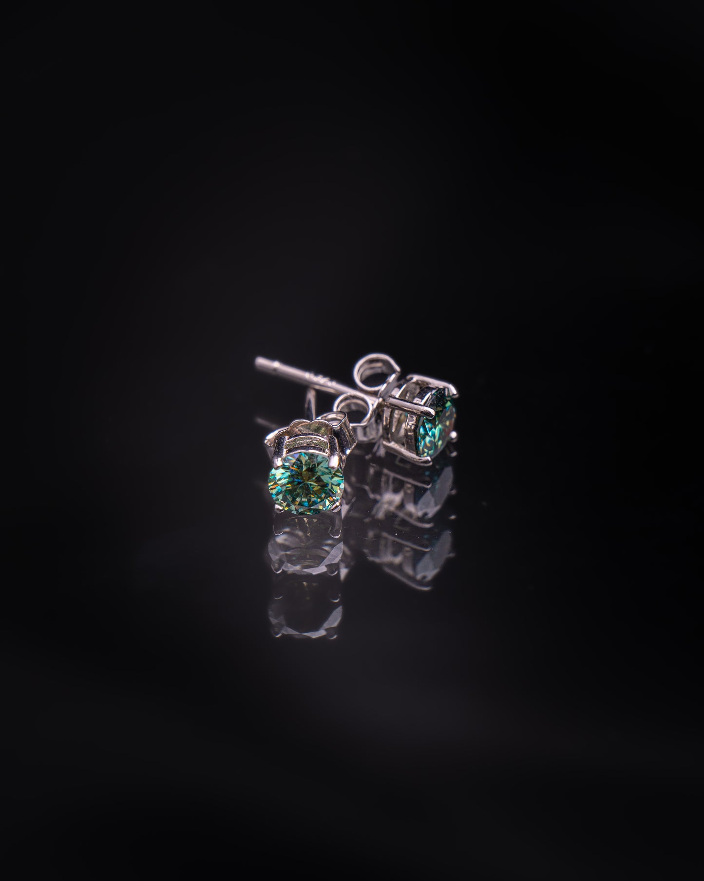 PENDIENTES PLATA LEY 925 ORO BLANCO 18K MOISSANITA VERDE 5MM