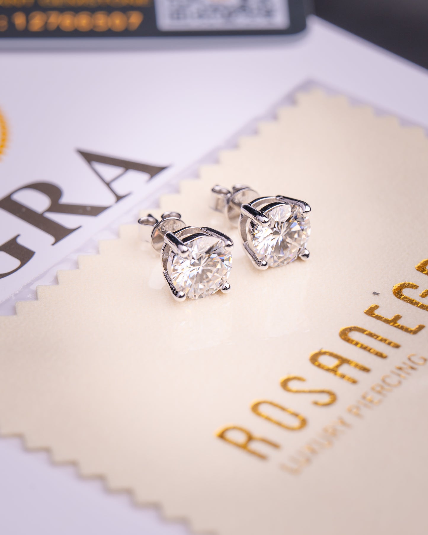 PENDIENTES PLATA LEY 925 ORO BLANCO 18K MOISSANITA 8MM
