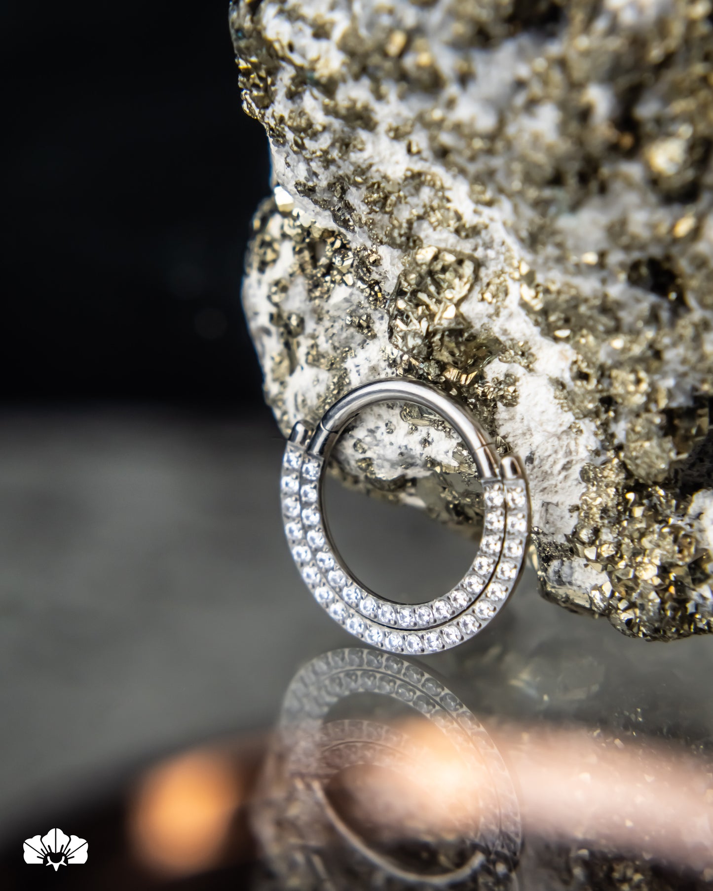 CLICKER TITANIO 10MM DOBLE ARO JUNTOS MINI SWAROVSKI