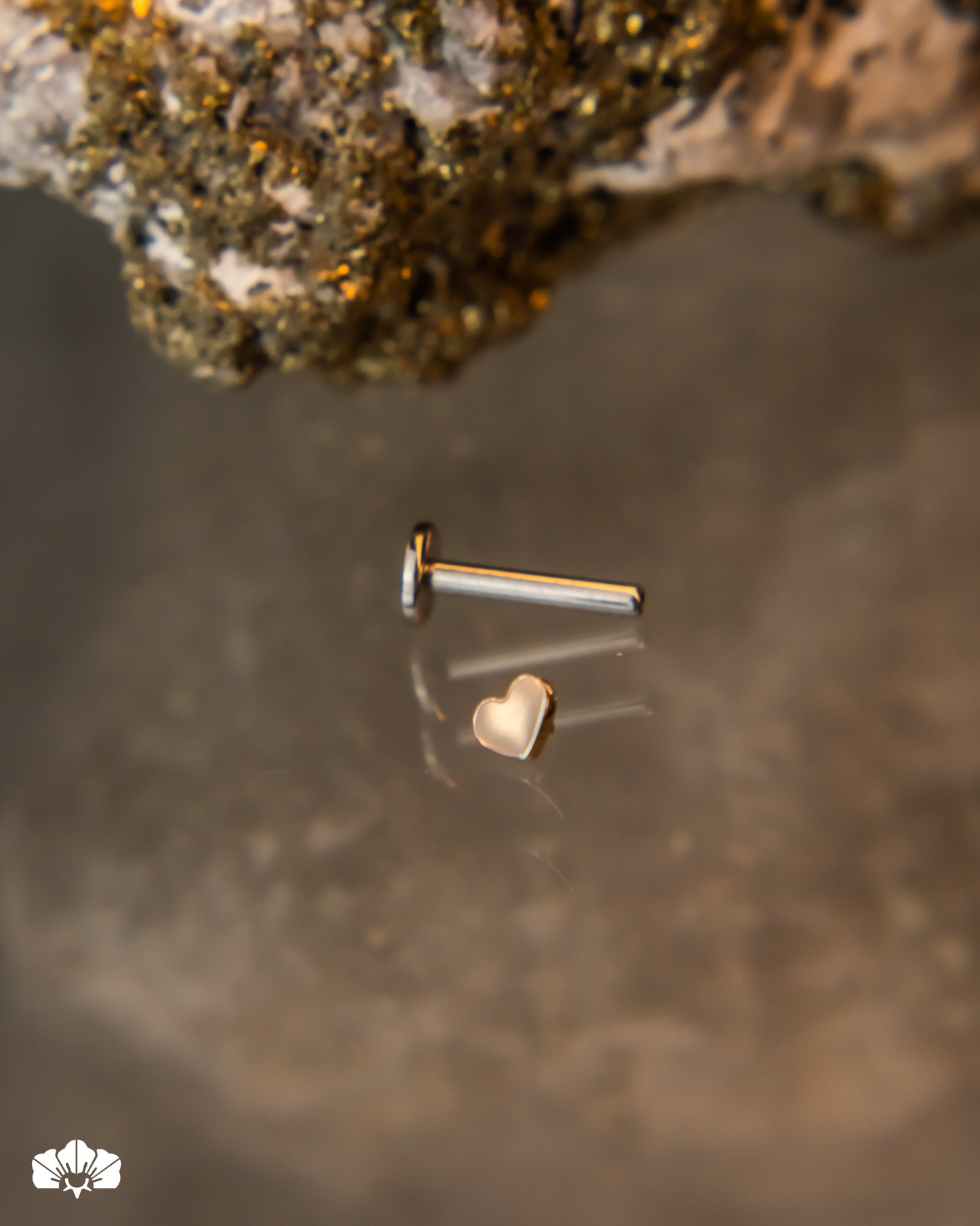 LABRET TITANIO CORAZÓN CLÁSICO MINI