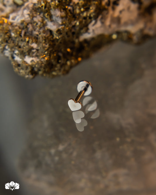 LABRET TITANIO CORAZÓN CLÁSICO MINI