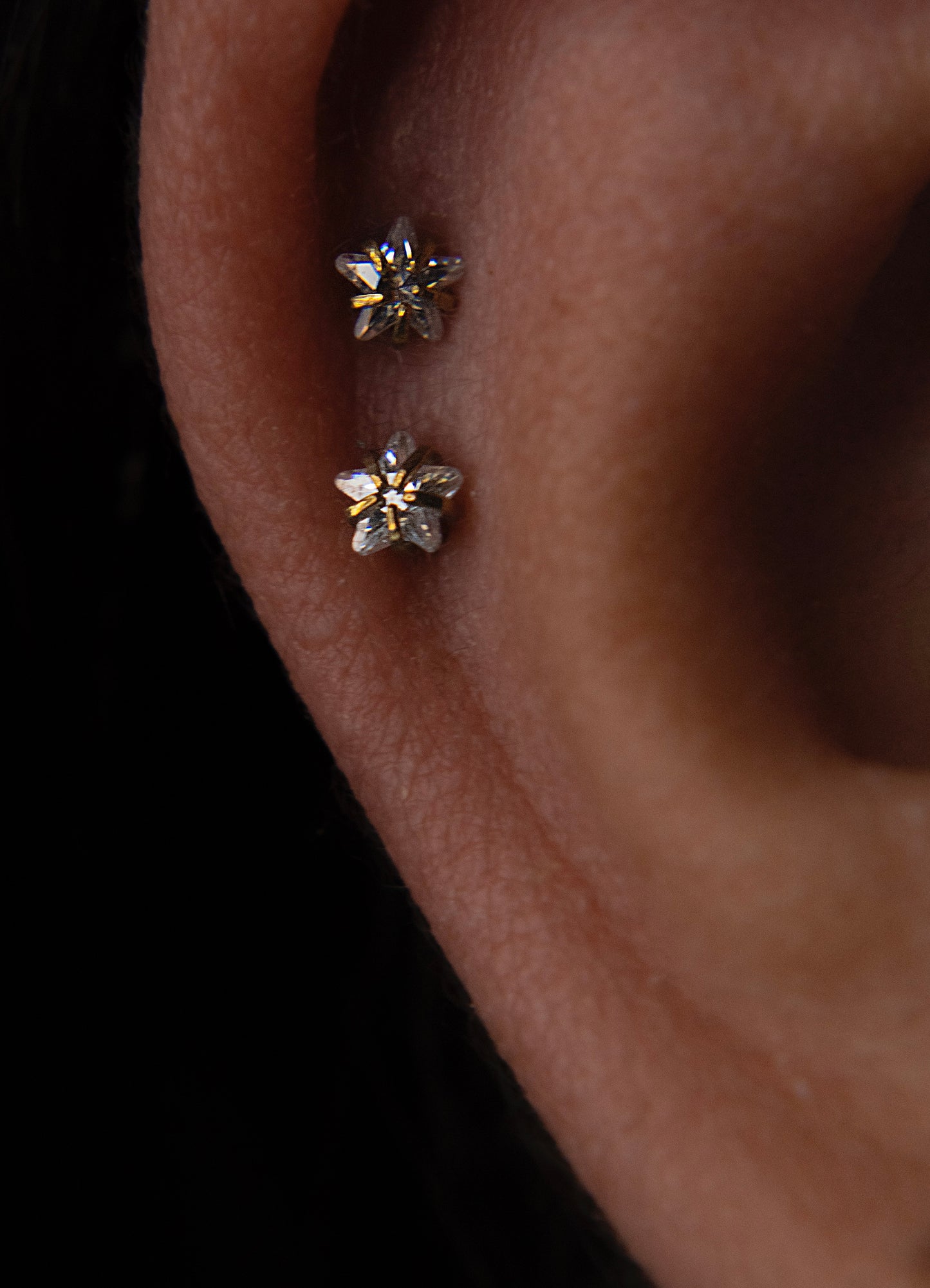 LABRET TITANIO ESTRELLA SWAROVSKI BLANCO DE 3MM