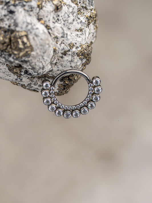 CLICKER 10MM DOBLE ARO MINI SWA BLANCOS Y 14 SWAROVSKI DE 3MM