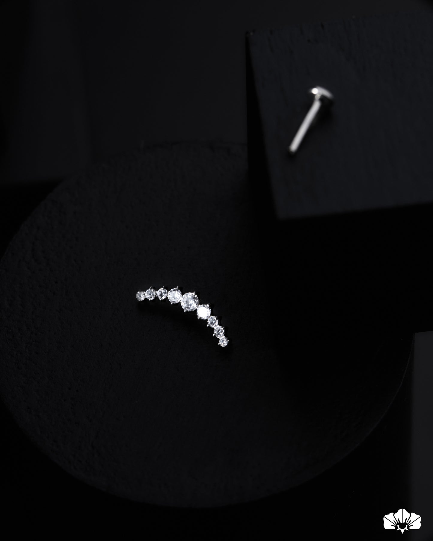 CLUSTER TITANIO MINI SWAROVSKI PRONG SET