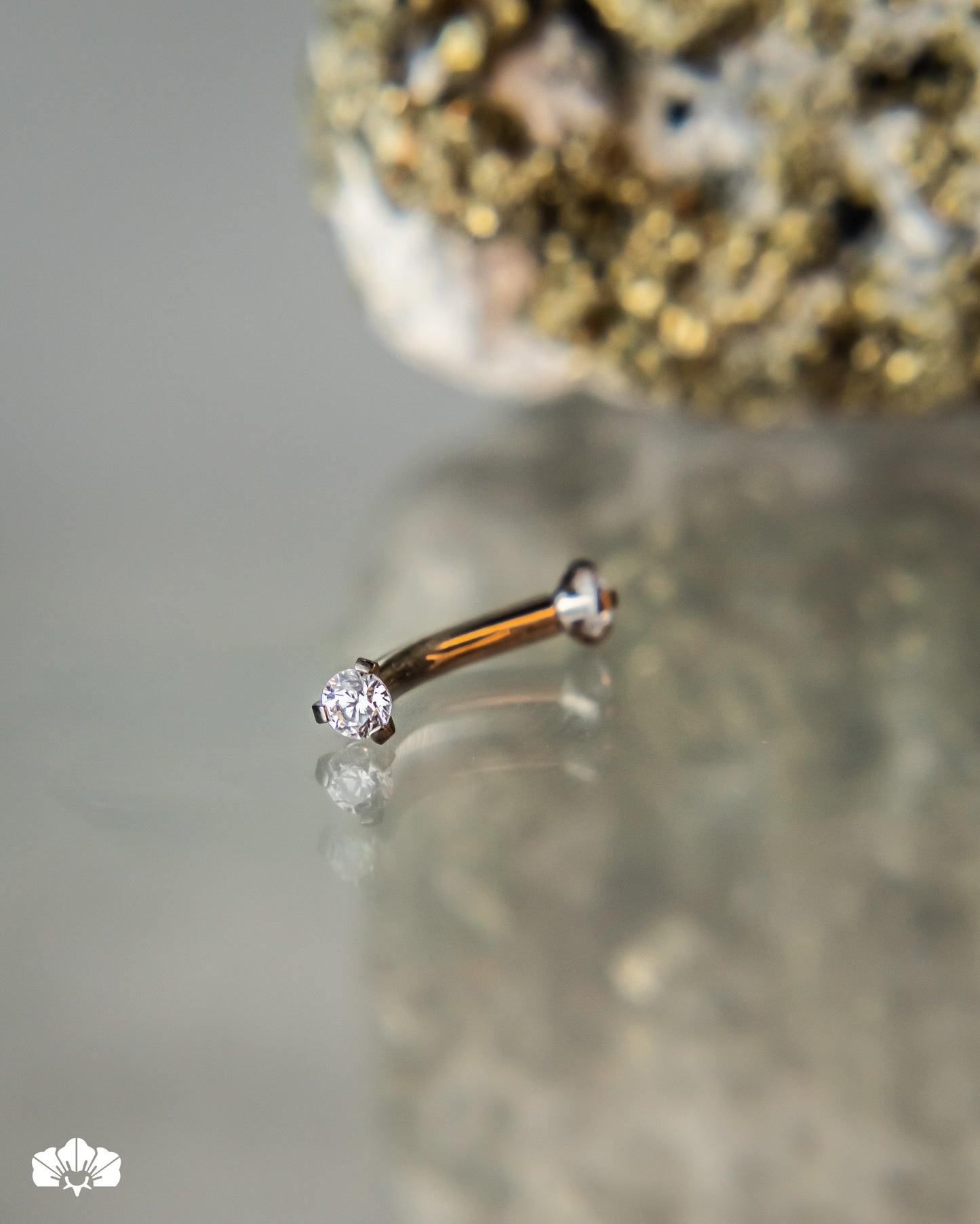 BANANA TITANIO 8MM SWAROVSKI BLANCO