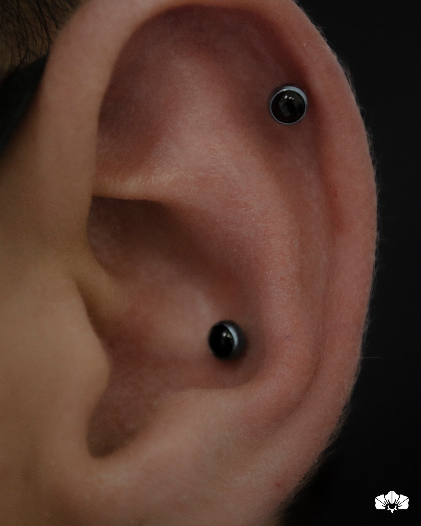 LABRET TITANIO PIEDRA ONIX 4MM